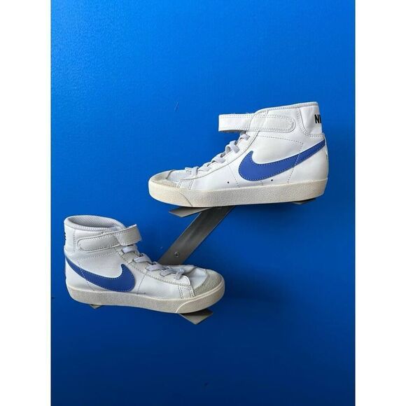 Nike Blazer Mid '77 White/ Orange Kids Sneakers DA4087-111 -SZ  13C - Picture 2 of 6